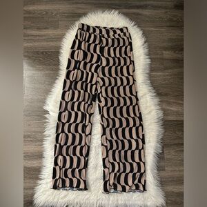 Molly Green Boutique Pants in black and cream size Small